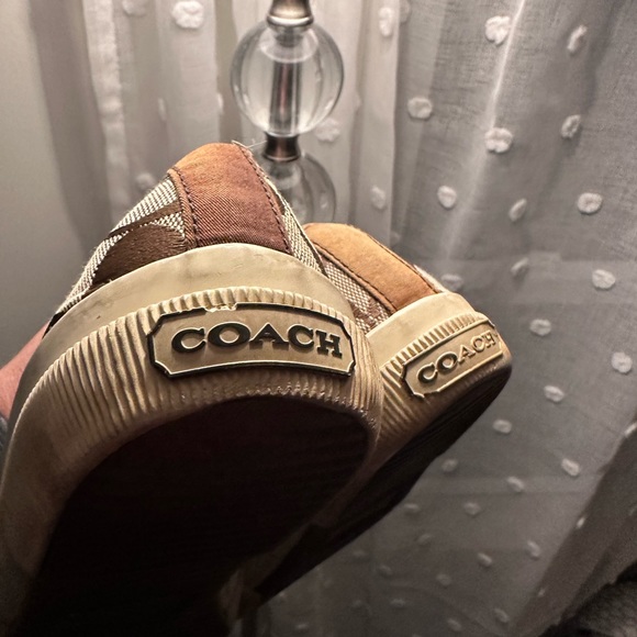 Coach flat sneakers size 10 - Picture 2 of 4